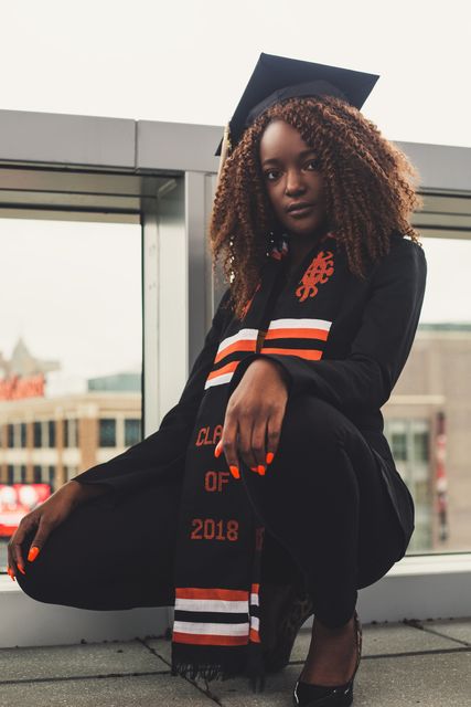 Detroit graduation photography — cap and gown portraits by Manny Adeniji (11)