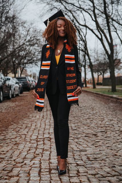 Detroit graduation photography — cap and gown portraits by Manny Adeniji (1)