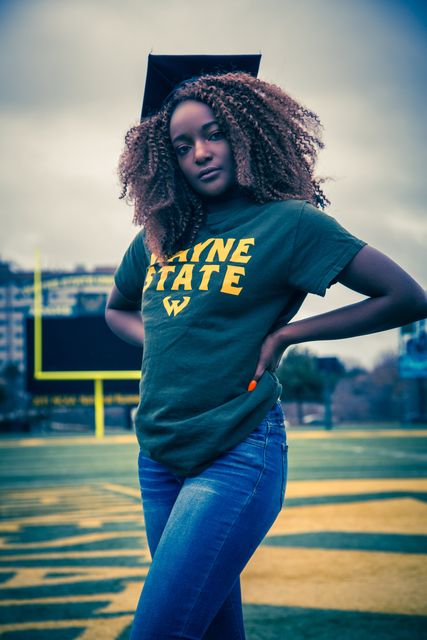Milestone graduation photo session in Detroit (5)