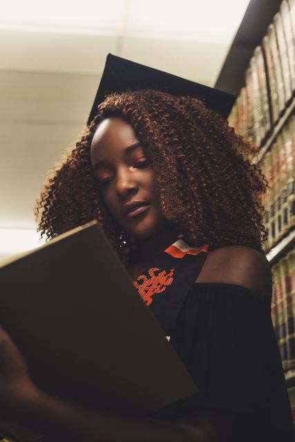 Graduation cap and gown photograph — Detroit graduation photographer (64)