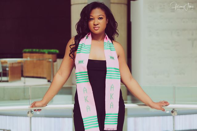 Senior graduation portrait on campus — Detroit, MI (23)