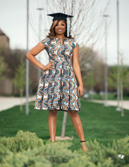 Senior graduation portrait on campus — Detroit, MI (18)