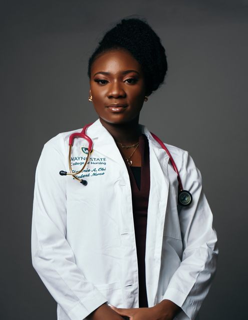 Detroit graduation photography — cap and gown portraits by Manny Adeniji (16)