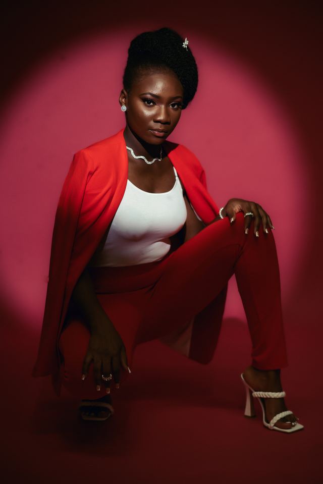 Professional portrait session by Manny Adeniji Photos — Detroit, MI (17)