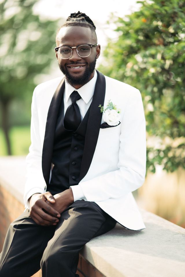 Detroit wedding photography — ceremony and reception coverage (41)