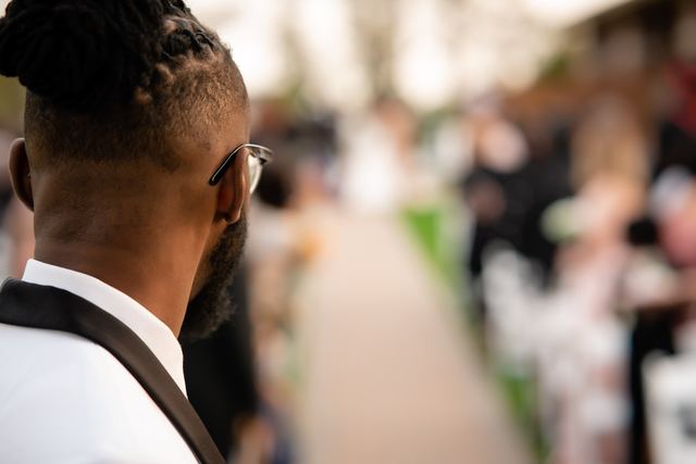 Michigan wedding photographer Manny Adeniji — bride and groom portrait (27)